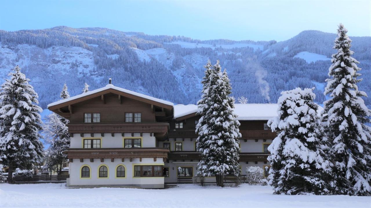Pension Alpenrose Maishofen Extérieur photo