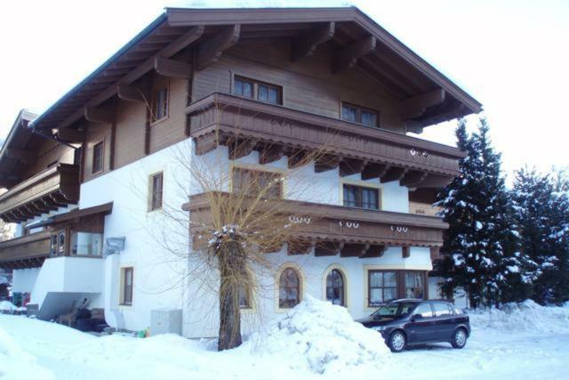 Pension Alpenrose Maishofen Extérieur photo