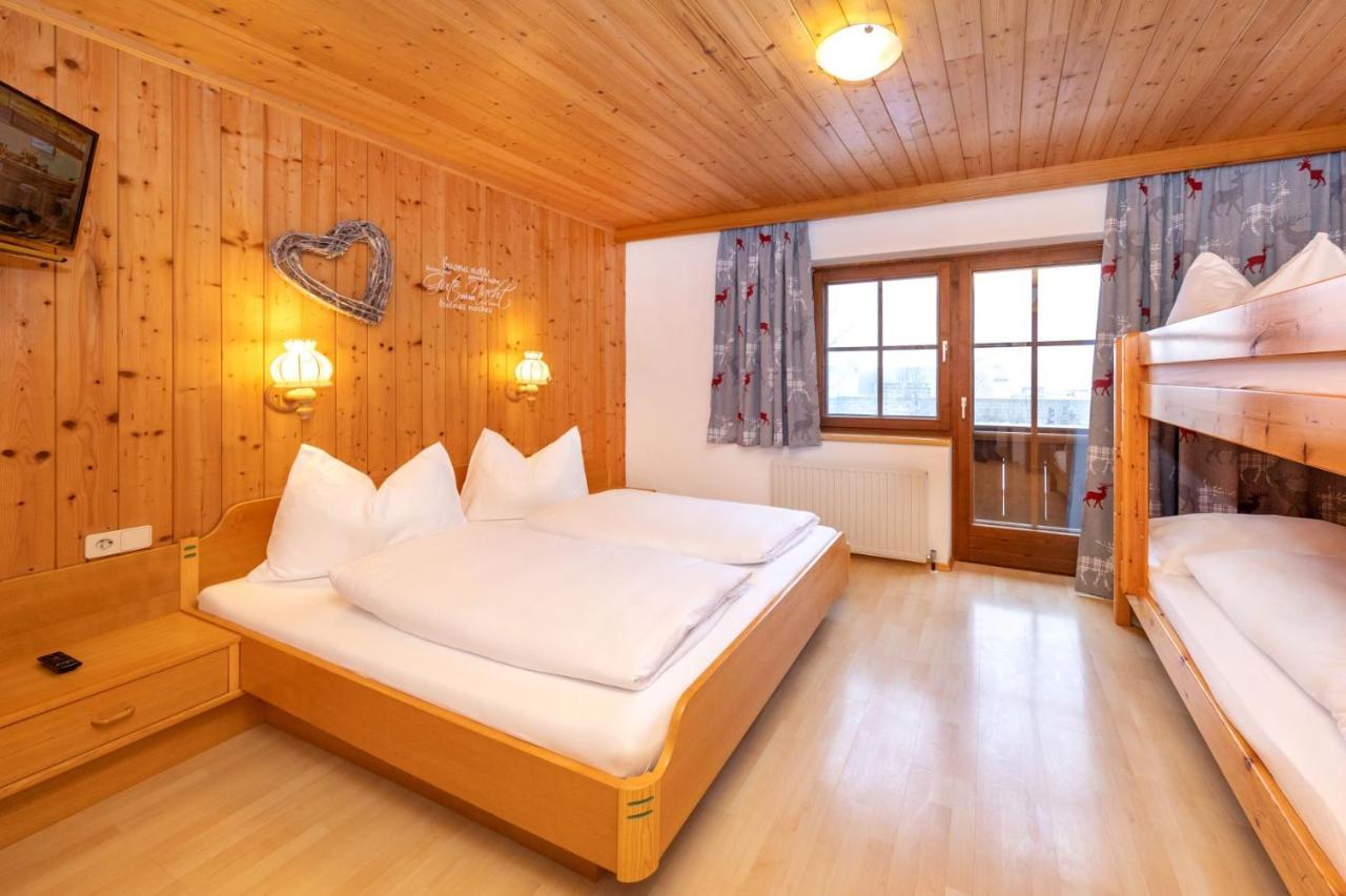 Pension Alpenrose Maishofen Extérieur photo